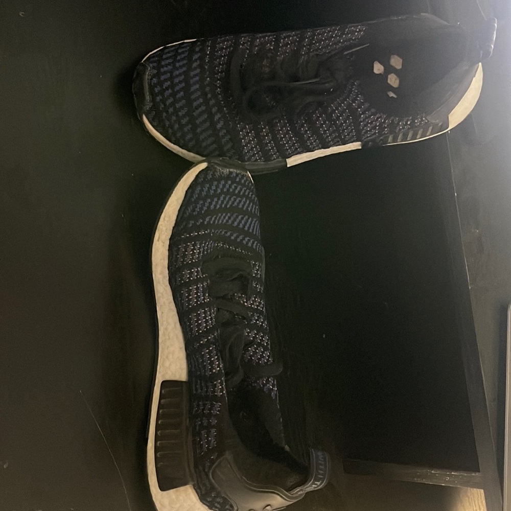ADIDAS BOOST AUX 3 BANDES 7.5 Black w/rainbow